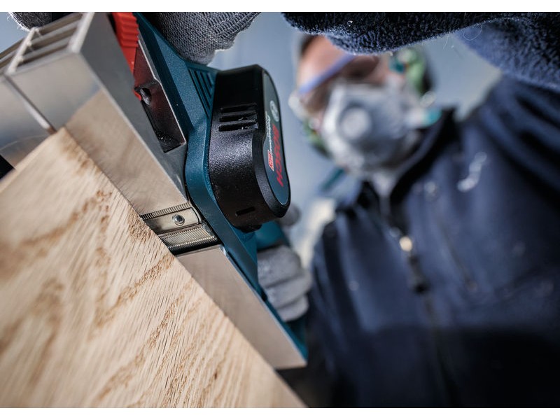 Skobeljni nož Bosch PRO, Dimenzije: 82x5,5x1,1mm, 2608635903